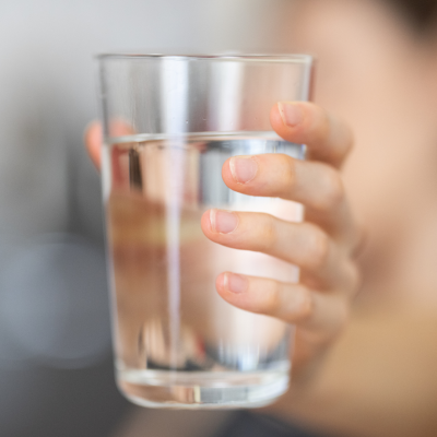 Mini guida all’idratazione estiva