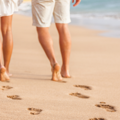 Camminare a piedi nudi fa bene alla salute